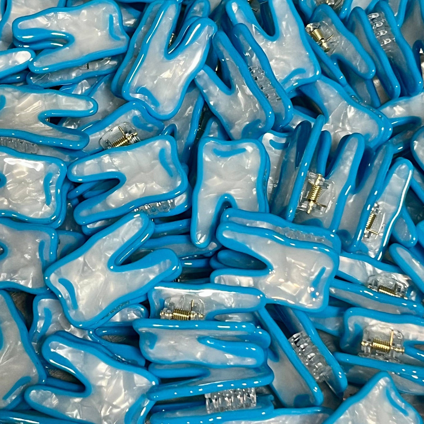 Wisdom Tooth Mini Claw Clip