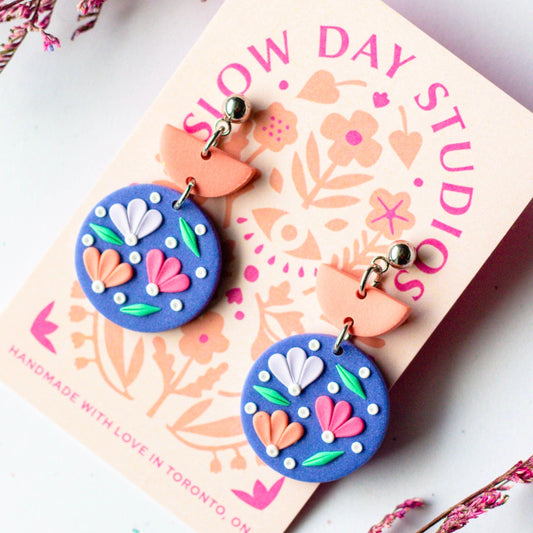 Round Floral Dangle Earrings (Periwinkle)