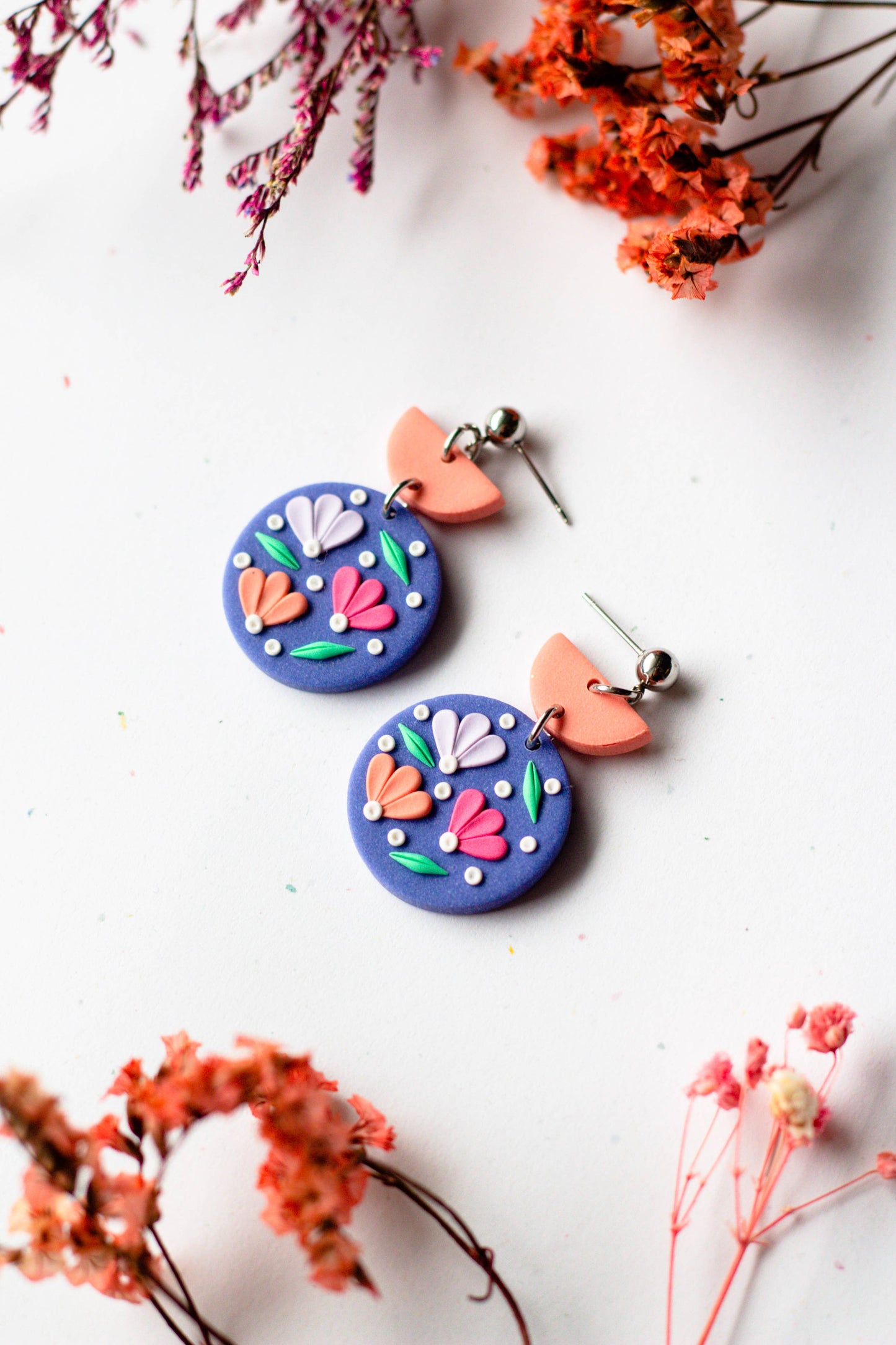 Round Floral Dangle Earrings (Periwinkle)