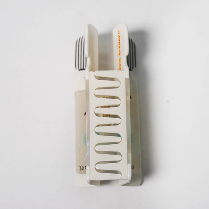 Medicine Bottle Claw Clip