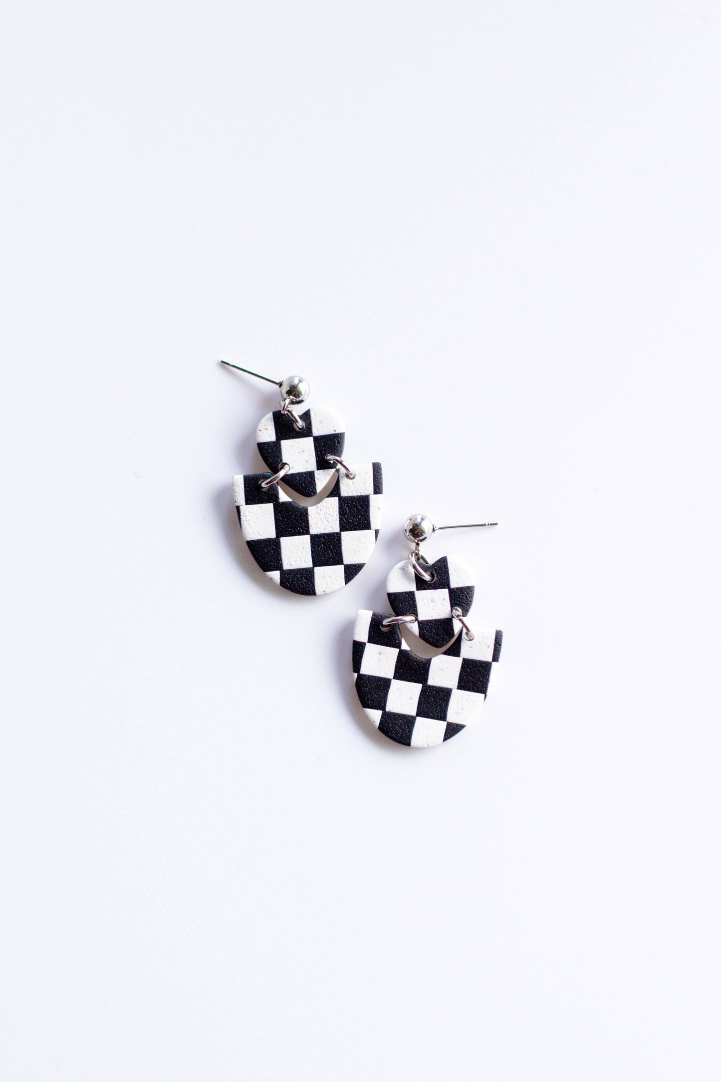 Checkerboard Heart Dangle Earrings (Black and White)