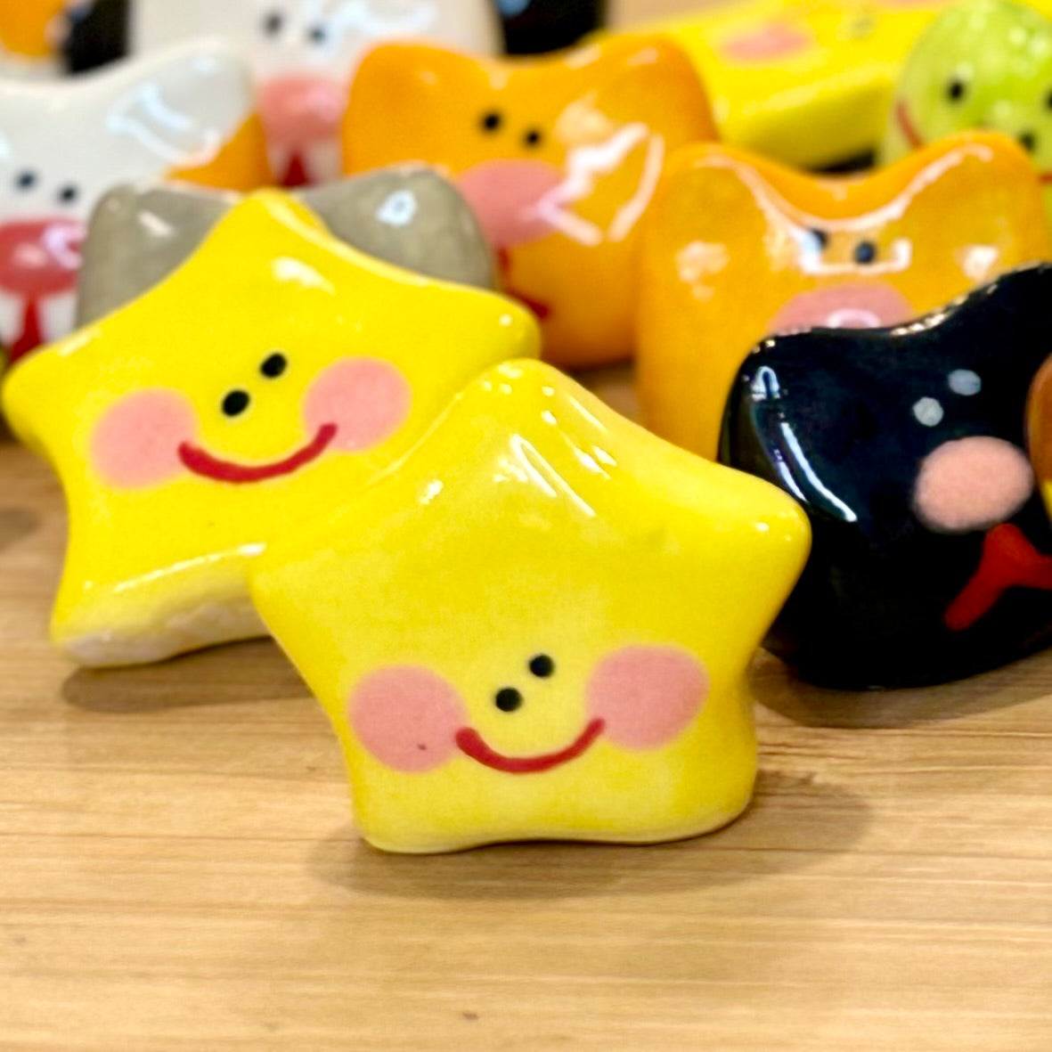 Tiny Desk Pal (Star)