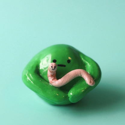 Weird lil’ Guy (Worm)