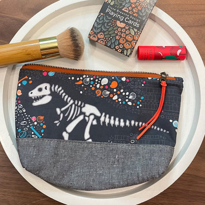 Medium Makeup Bag: Dino Fossils