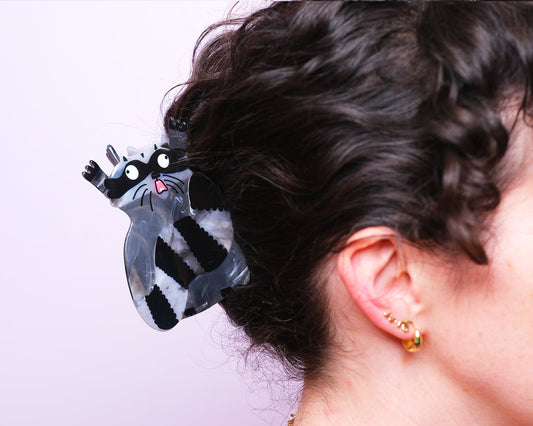 Feral Raccoon Claw Clip