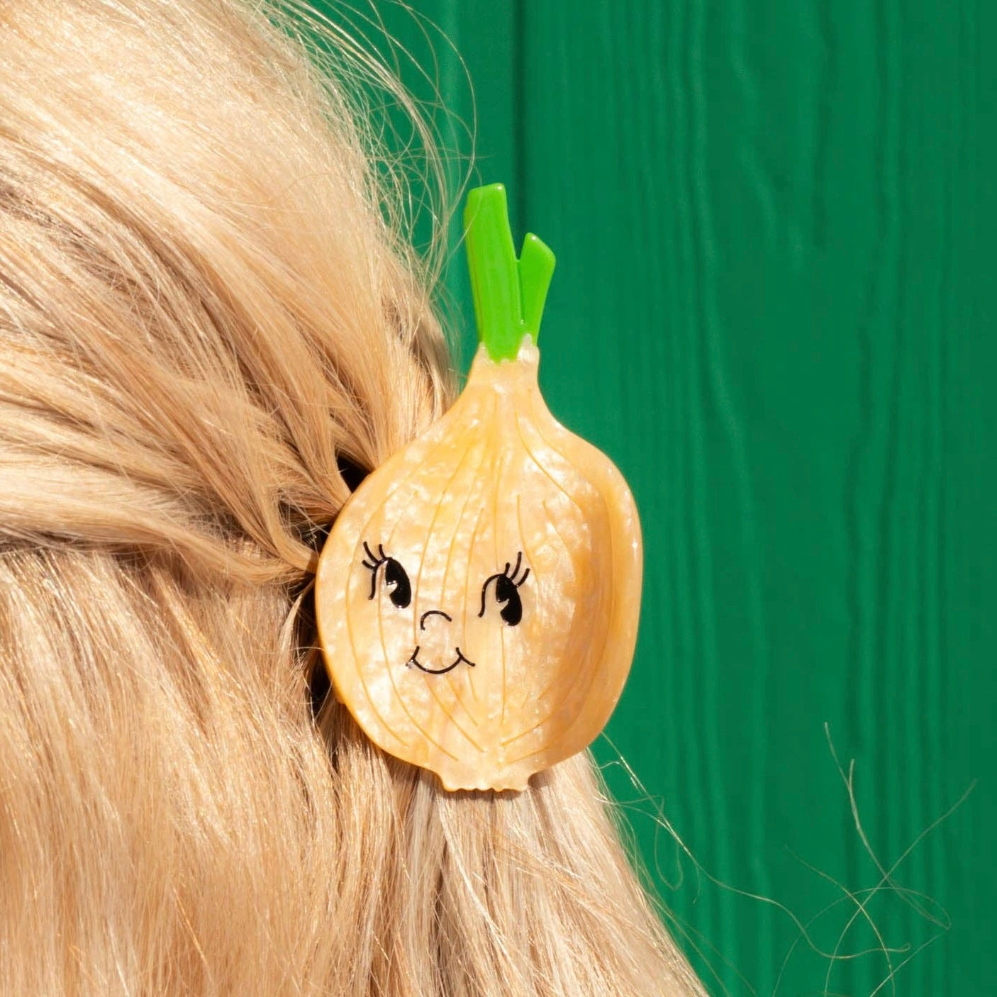 Sweet Onion Hair Claw