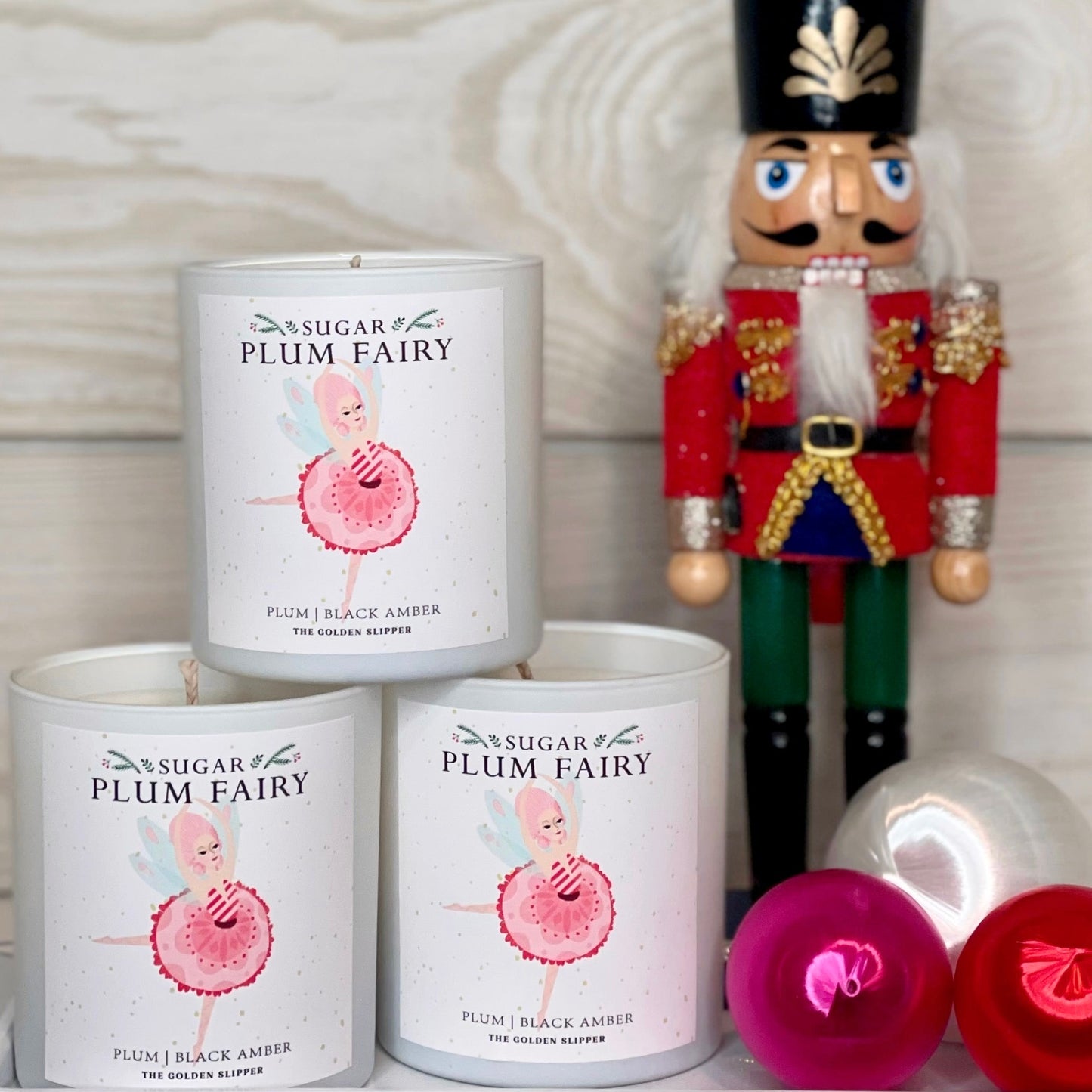 Sugar Plum Fairy Candle (plum • black amber)