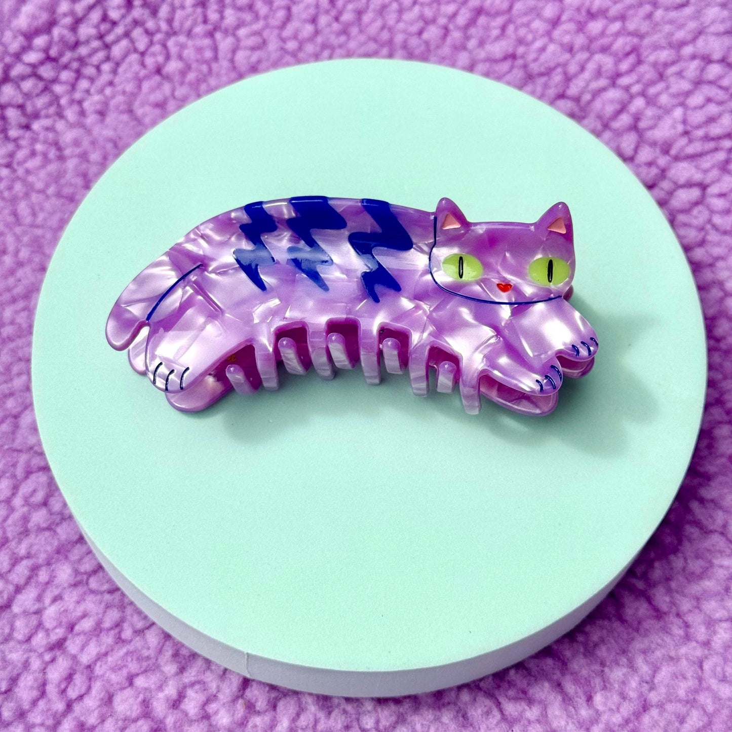 Purple Tabby Cat Hair Claw (Medium)