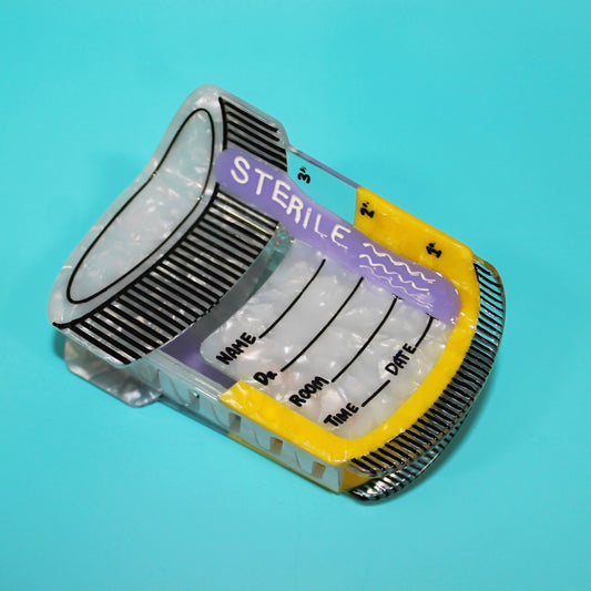 Specimen Cup Claw Clip