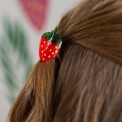 Strawberry Hair Claw (Mini)