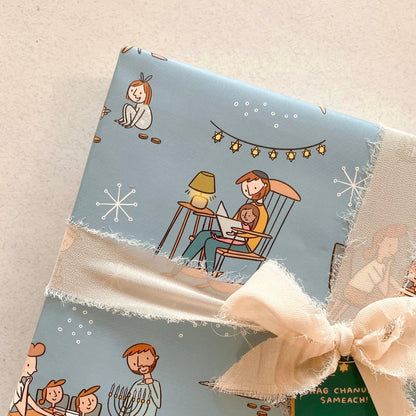 Gift Wrap: Hanukkah Family